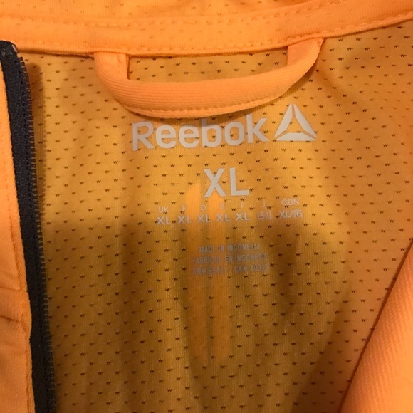 Reebok running 1/4 zip neon orange runner - Picture 3 of 4